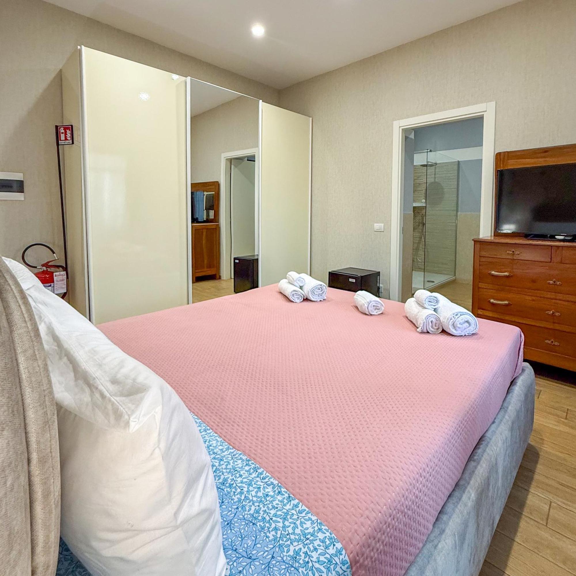 Edo House Anzio - Beachfront - Fronte Mare - Affittacamere Εξωτερικό φωτογραφία